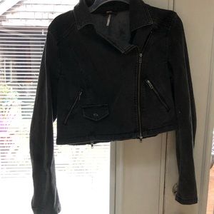 Cropped Free People black denim jacket